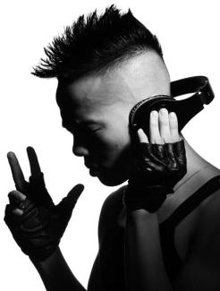 Düki - Tedd fel a kezed ezen  a héten a No.1!