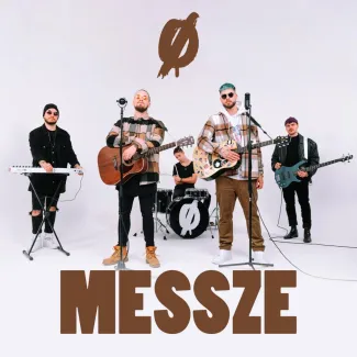 Pola - Messze